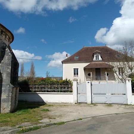 Gite Le Murier Blanc Deux Rivieres Exterior foto